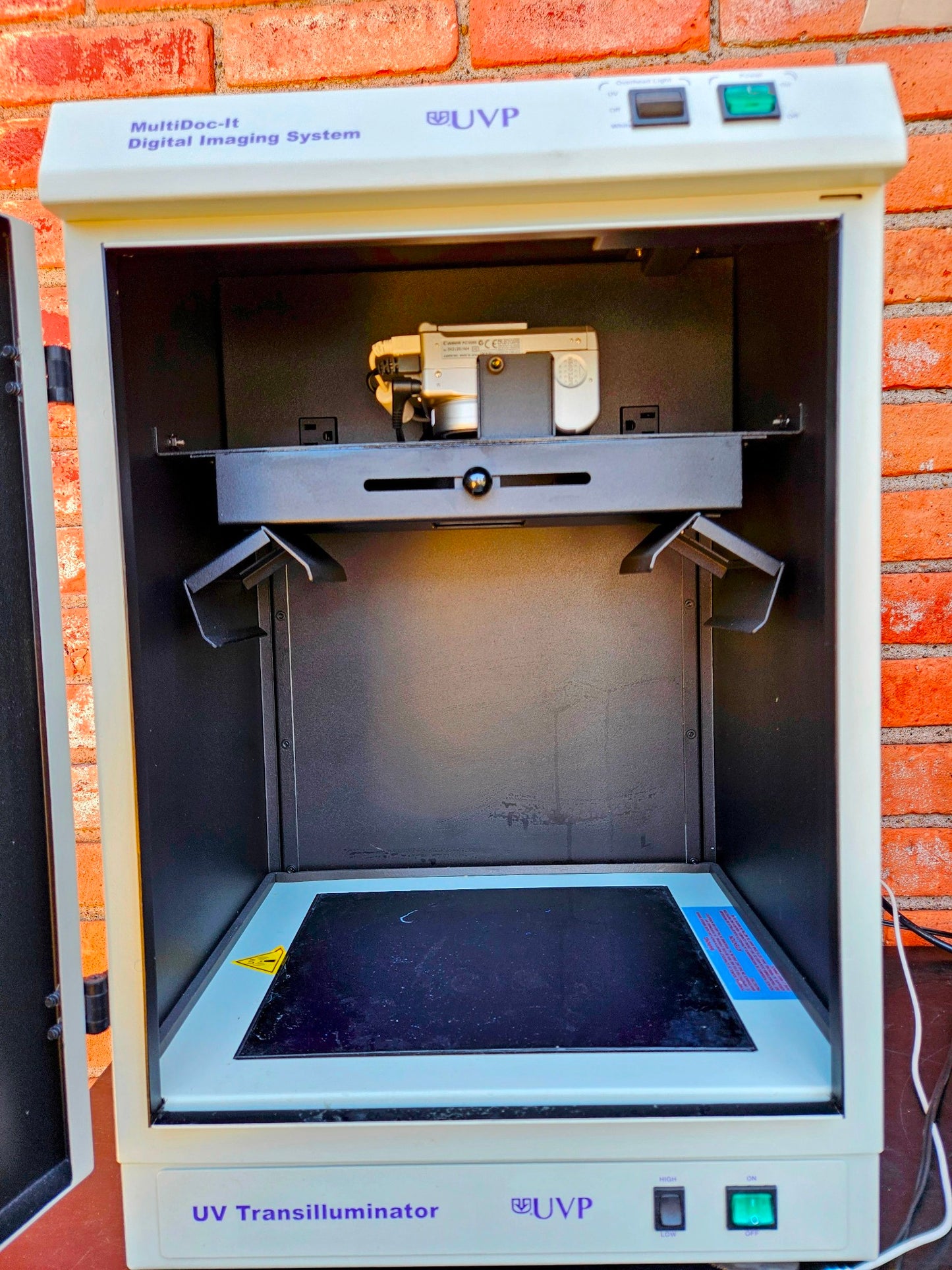 UVP MULTIDOC-IT DIGITALIMAGE SYSTEM MINI DARKROOM CANON TV ZOOM J6x11 MACRO LENS