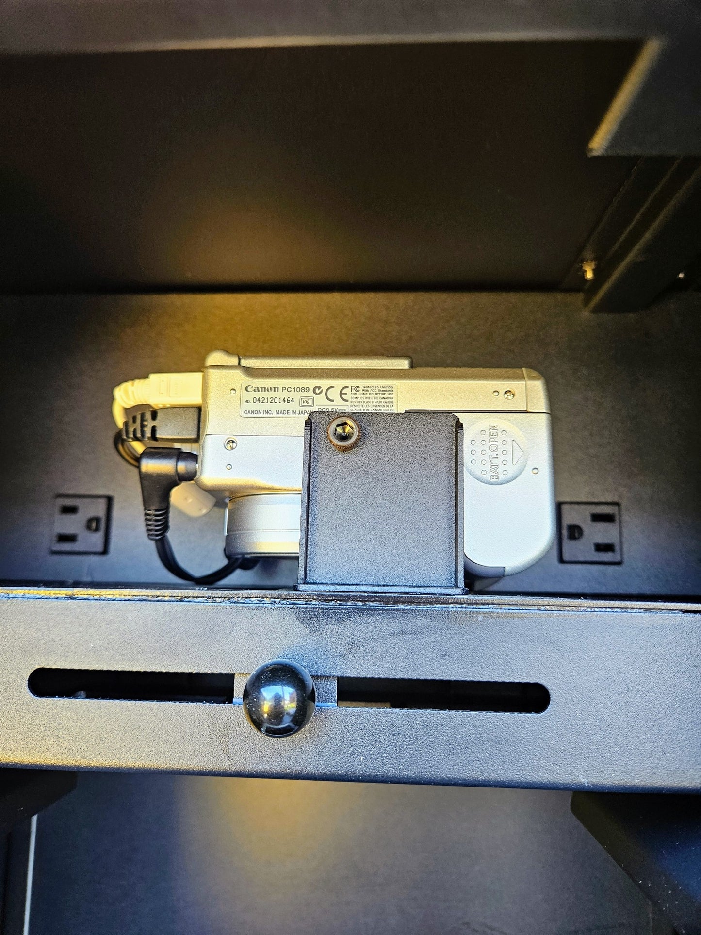 UVP MULTIDOC-IT DIGITALIMAGE SYSTEM MINI DARKROOM CANON TV ZOOM J6x11 MACRO LENS