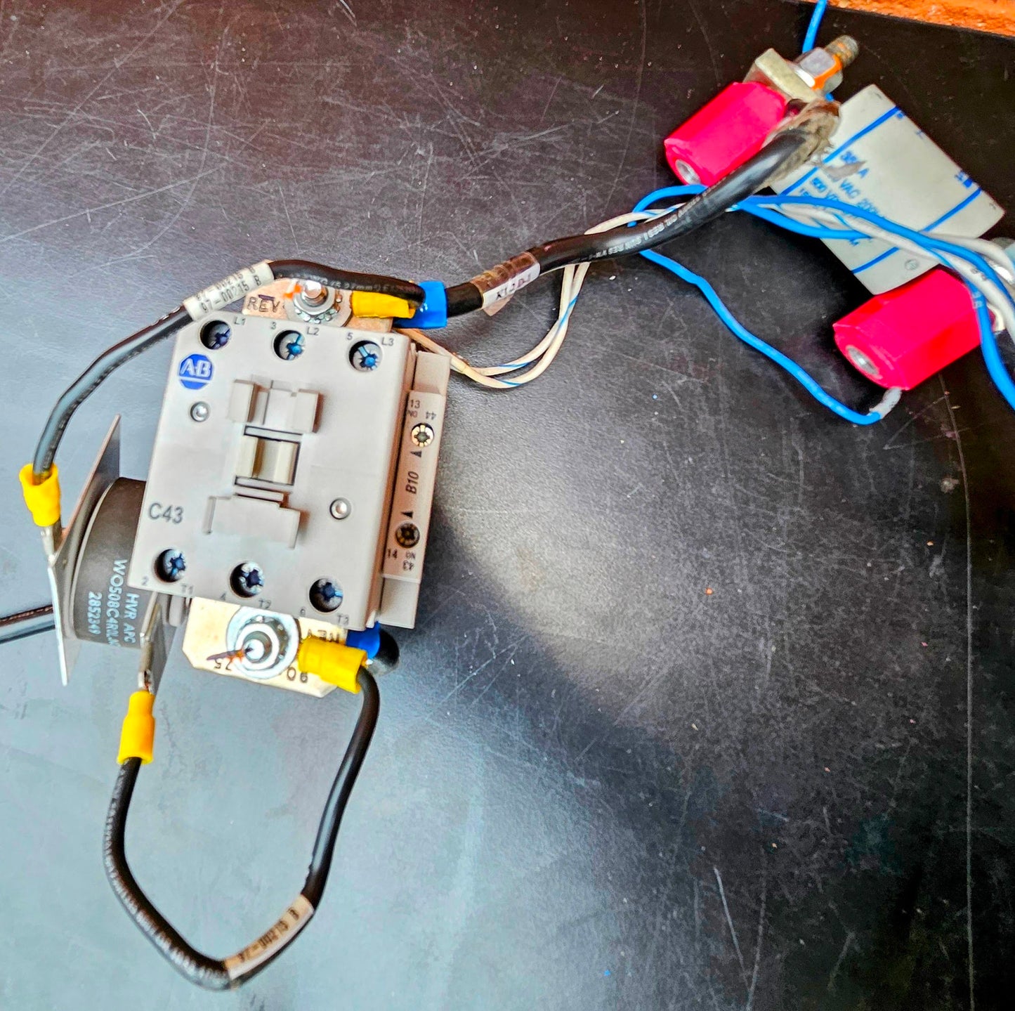 3PHASE ALLEN BRADLEY &  FERRAZ SHAWMUT AMP TRAP FREESHIP