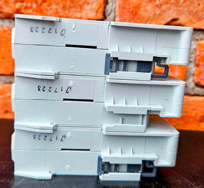 3PHASE ALLEN BRADLEY &  FERRAZ SHAWMUT AMP TRAP FREESHIP