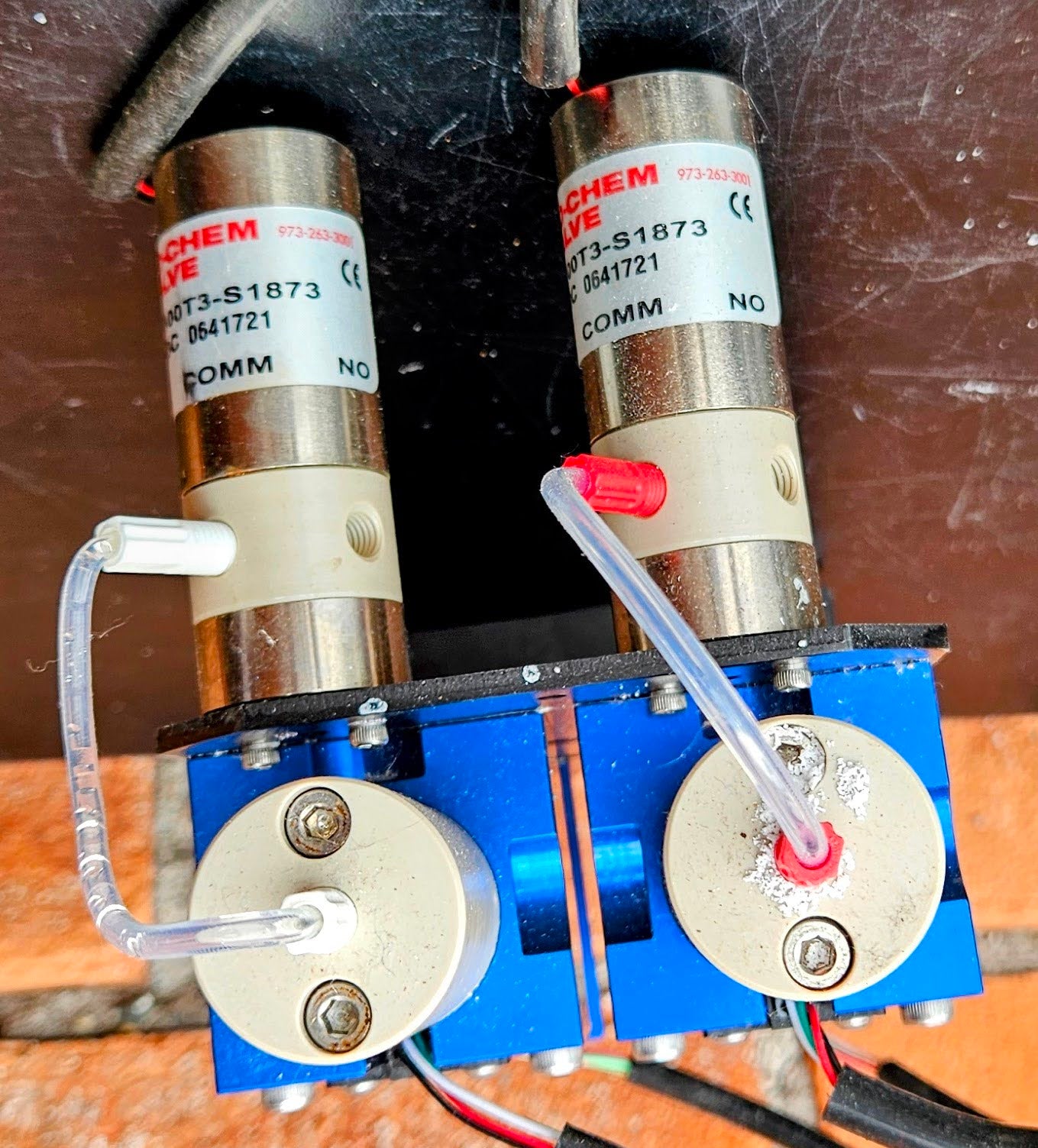 volumetric pump 1 004-00611adf/j FREE SHIP