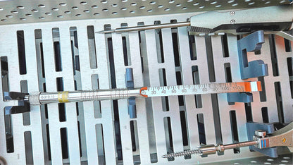 STRYKER SURGICAL NAVIGATION SYSTEM 6000-200 & SENSOR BAR & MONITOR but no CPU