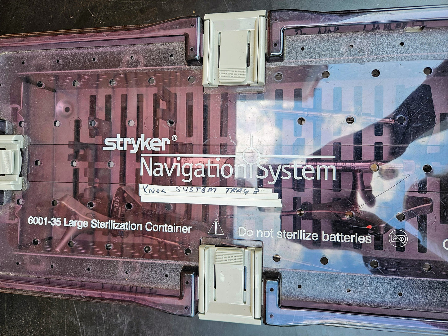 STRYKER SURGICAL NAVIGATION SYSTEM 6000-200 & SENSOR BAR & MONITOR but no CPU