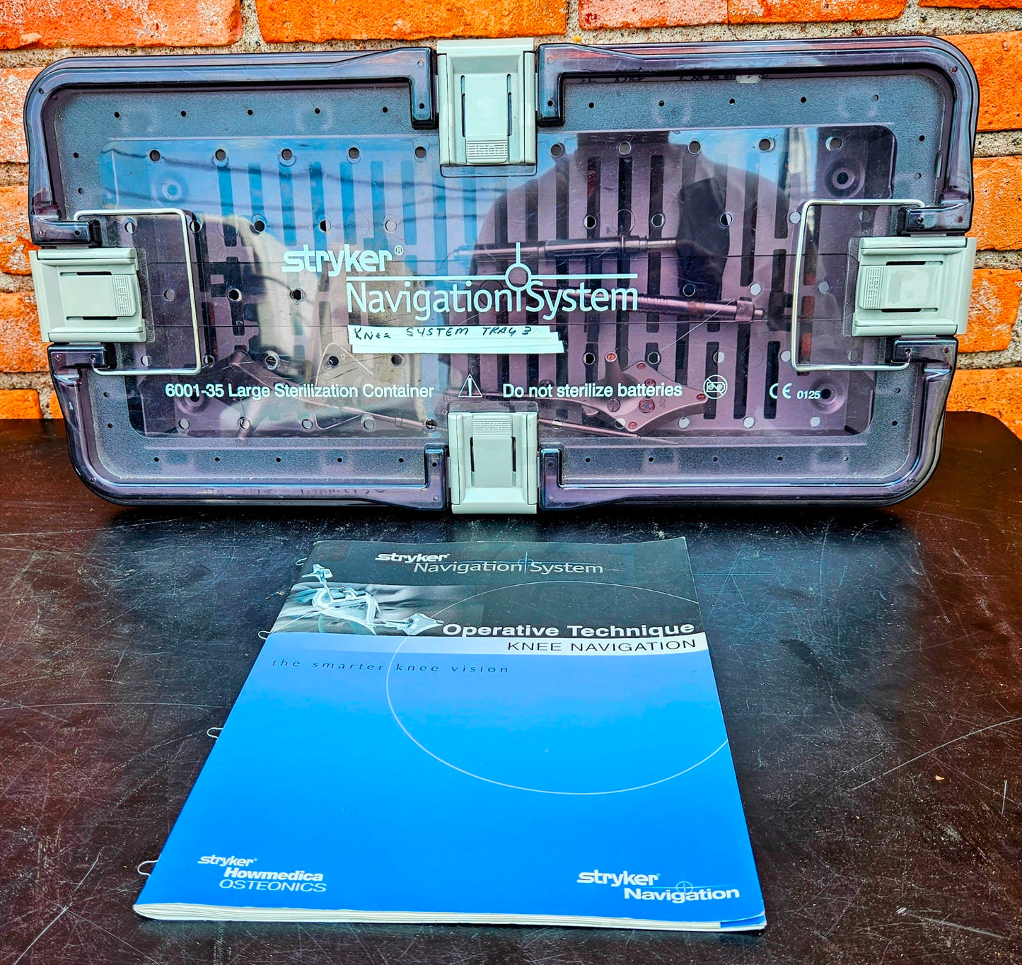 STRYKER SURGICAL 6001-35 LARGE STERILIZING TRAY with 8 KNEE INSTRUMENTS + MANUAL