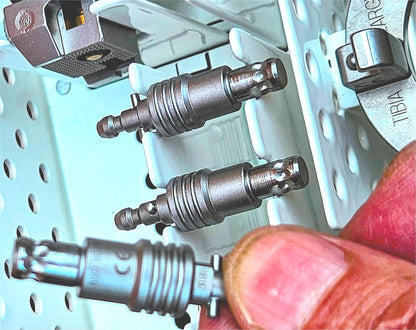 STRYKER 6003-039-000 SURGICAL NAVIGATION STERILIZING TRAY & 14 KNEE INSTRUMENTS