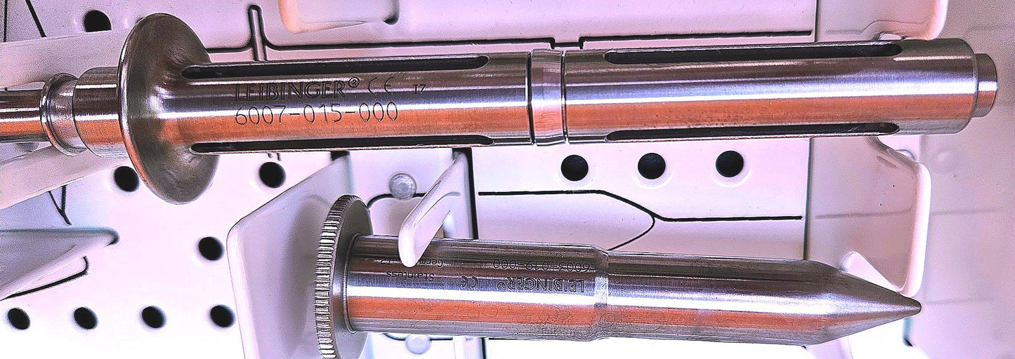 STRYKER 6000-040 SURGICAL NAVIGATION STERILIZING TRAY with 23 KNEE INSTRUMENTS