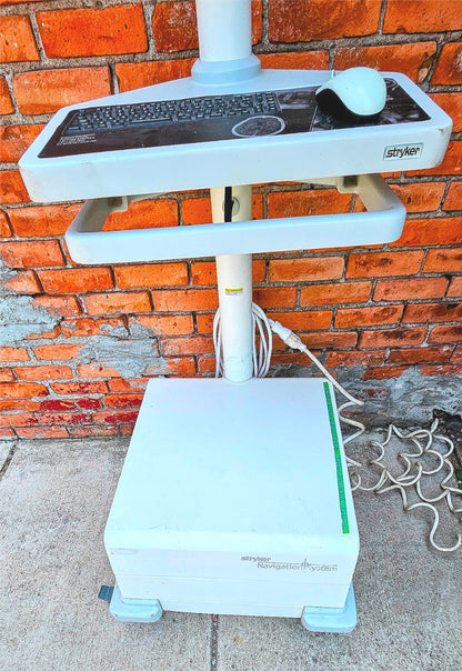 STRYKER SURGICAL NAVIGATION SYSTEM 6000-200 & SENSOR BAR & MONITOR but no CPU