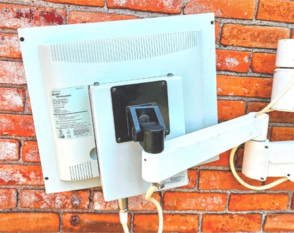 STRYKER SURGICAL NAVIGATION SYSTEM 6000-200 & SENSOR BAR & MONITOR but no CPU