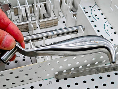 STRYKER 6000-040 SURGICAL NAVIGATION STERILIZING TRAY with 23 KNEE INSTRUMENTS