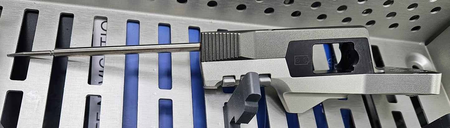 STRYKER SURGICAL 6001-35 LARGE STERILIZING TRAY with 8 KNEE INSTRUMENTS + MANUAL