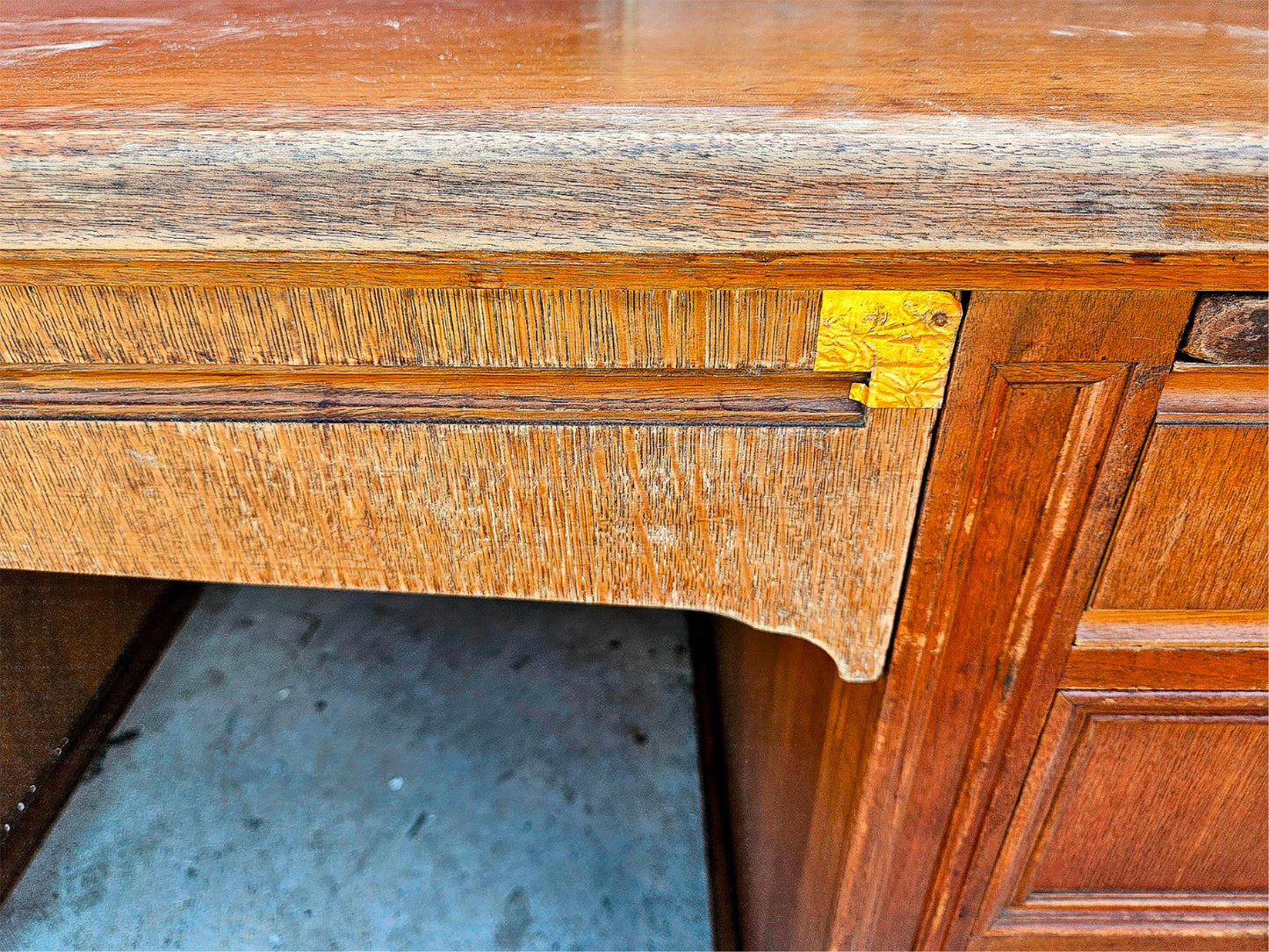 VINTAGE STOW DAVIS UofM LAW SCHOOL DESK 66"x 36"x 30" Inch 8 DRAWERS FREE SHIP