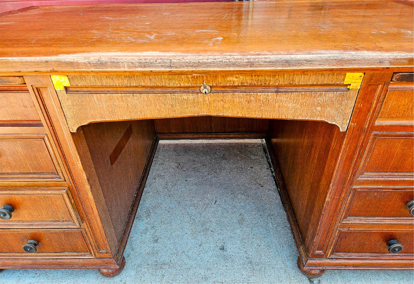 VINTAGE STOW DAVIS UofM LAW SCHOOL DESK 66"x 36"x 30" Inch 8 DRAWERS FREE SHIP