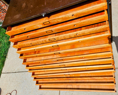 RARE 1940s? WOOD & STEEL 56"x40"x40" 12 DRAWER MAP FILE WATCH-VIDEO FREESHIPPING