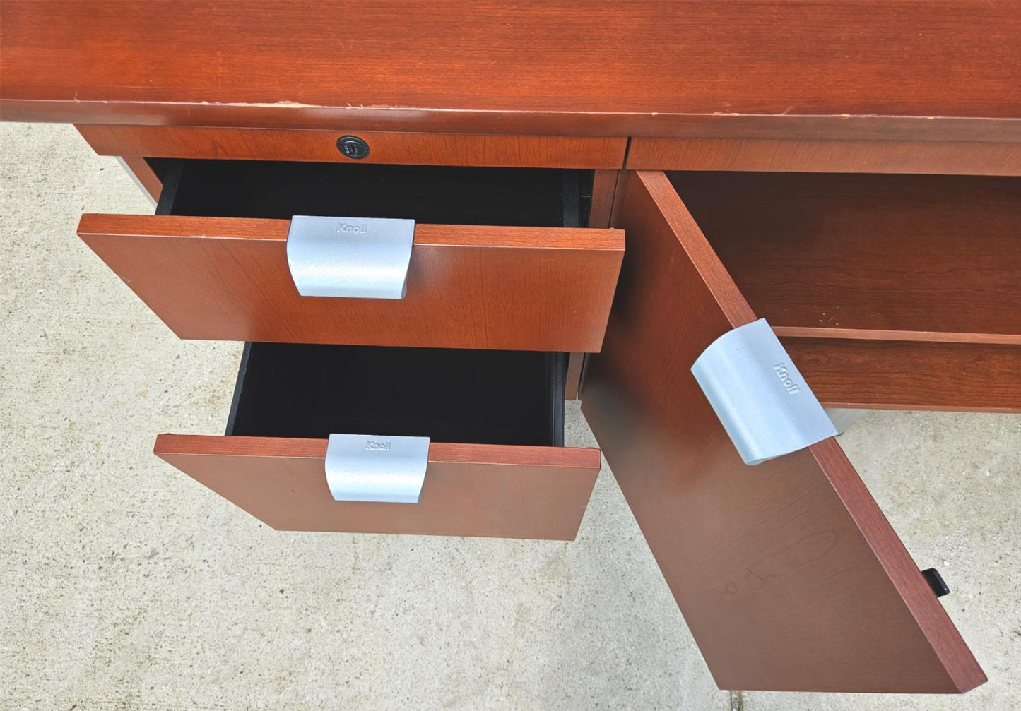 KNOLL 4 POSITION MODERN 2000's LOCKABLE CREDENZA by FLORENCE KNOLL FREE SHIPPING