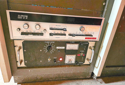 PERKIN-ELMER ULTRA HIGH VACUUM 32-100 / 11-010 ION ELECTRON CHROMATOGRAPH SYSTEM