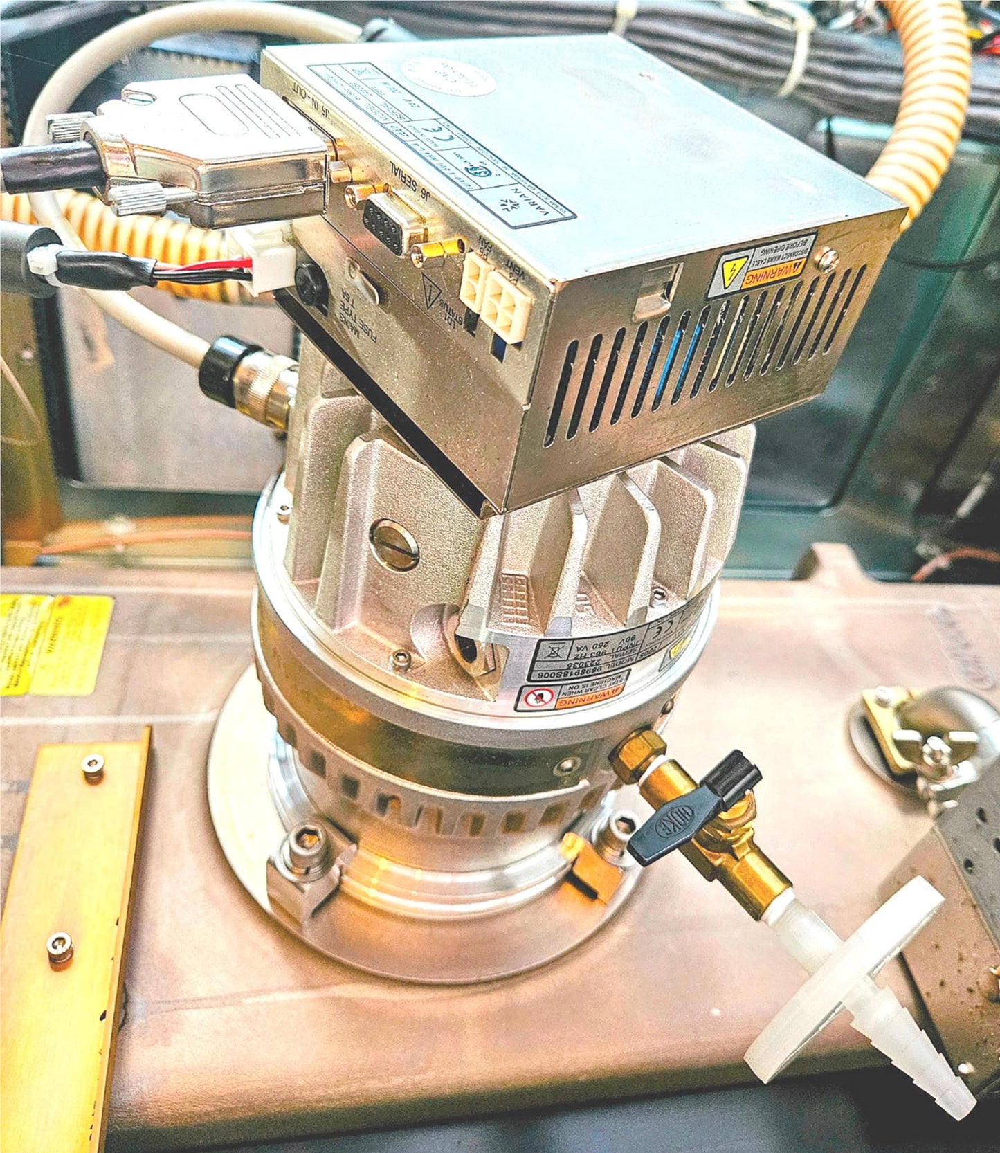 FOR PARTS VARIAN TV301 NAV TURBO PUMP TURBOV 301-AG RACK CONTROLLER FREESHIP