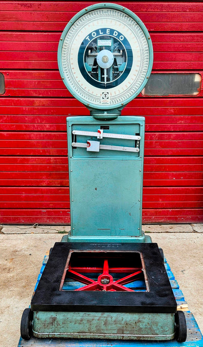 PERFECT VINTAGE ORIGINAL TOLEDO 750LB BEAM & DIAL PLATFORM GRAIN SCALE FREE SHIP