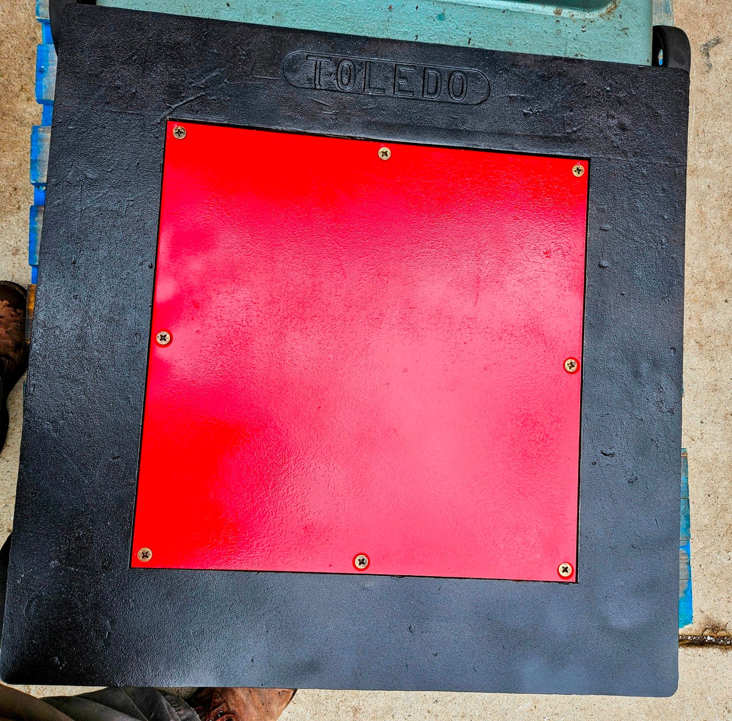 PERFECT VINTAGE ORIGINAL TOLEDO 750LB BEAM & DIAL PLATFORM GRAIN SCALE FREE SHIP