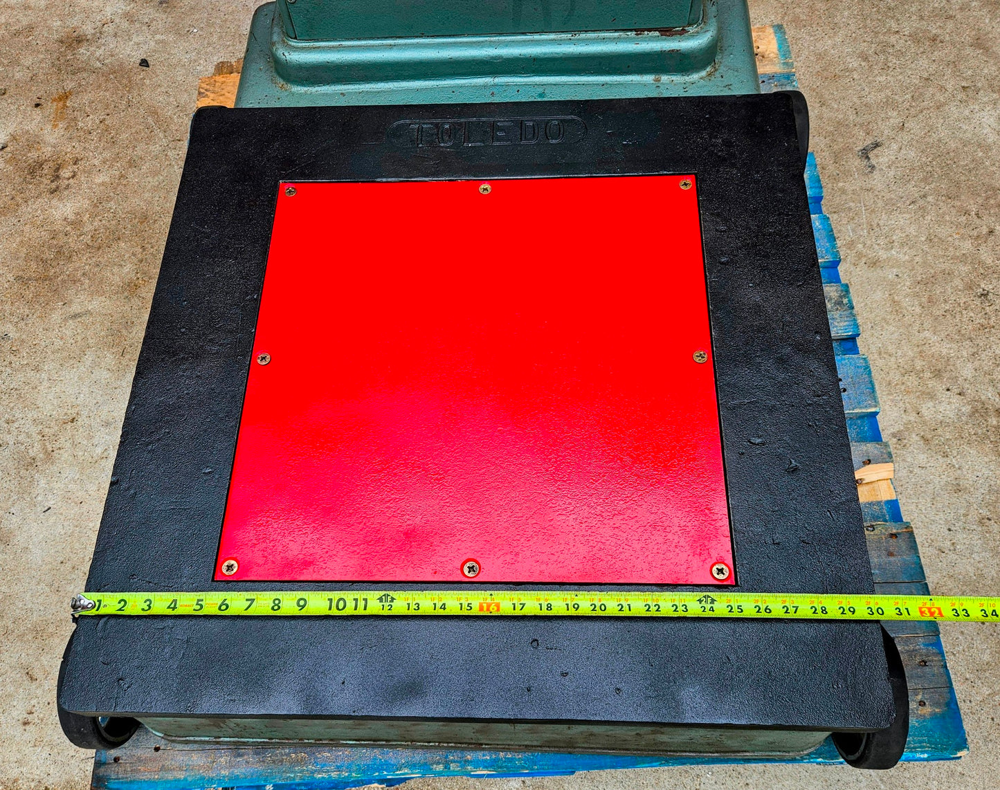 PERFECT VINTAGE ORIGINAL TOLEDO 750LB BEAM & DIAL PLATFORM GRAIN SCALE FREE SHIP