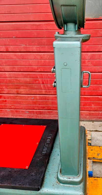 PERFECT VINTAGE ORIGINAL TOLEDO 750LB BEAM & DIAL PLATFORM GRAIN SCALE FREE SHIP