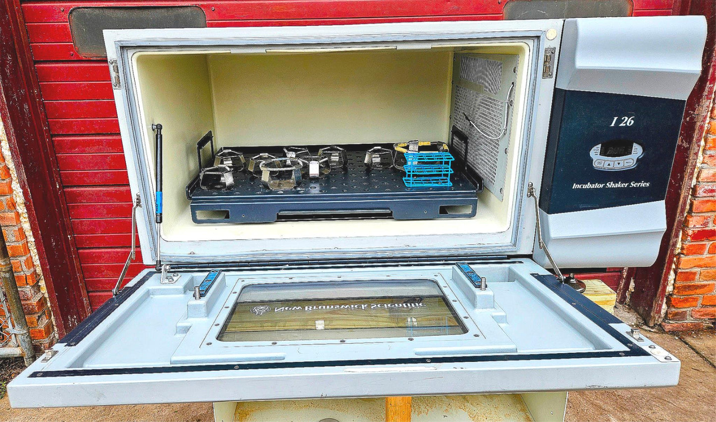 WARRANTY REFURBISHED NEW BRUNSWICK I26 INCUBATOR SHAKER WATCH-VIDEO FREE-SHIP