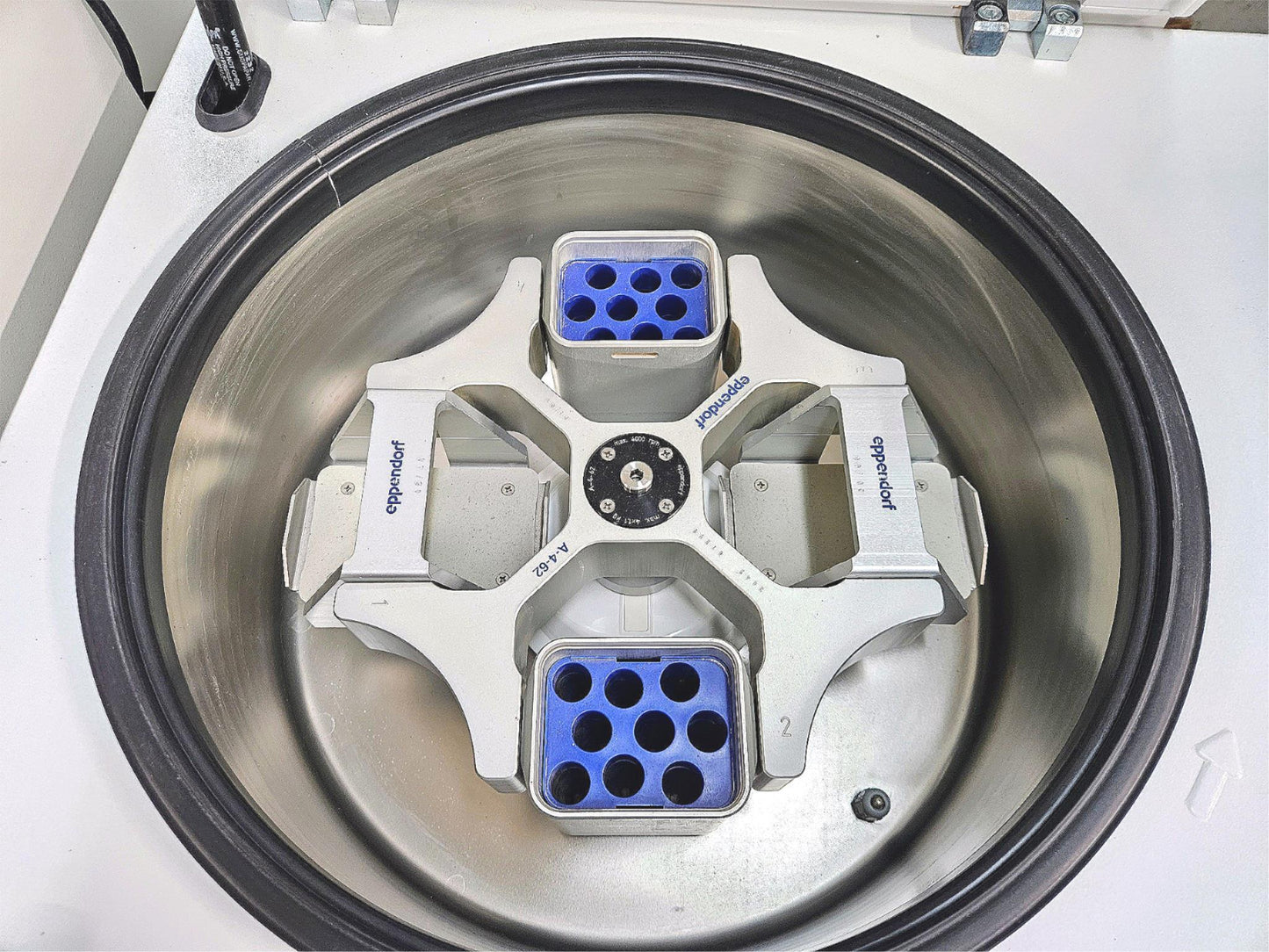 REFURBISHD EPPENDORF 5810R REFRIGERATED CENTRIFUGE A462 ROTOR WATCHVIDEOFREESHIP
