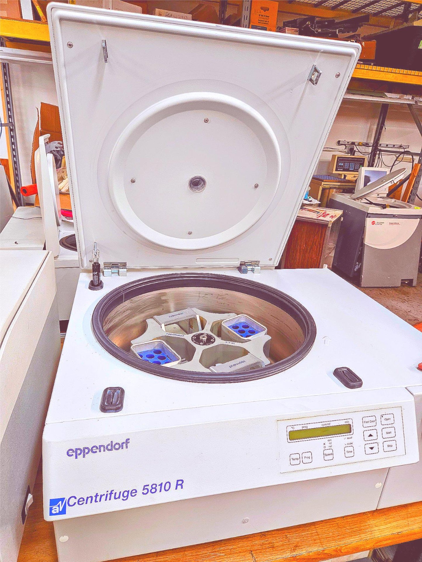 REFURBISHD EPPENDORF 5810R REFRIGERATED CENTRIFUGE A462 ROTOR WATCHVIDEOFREESHIP