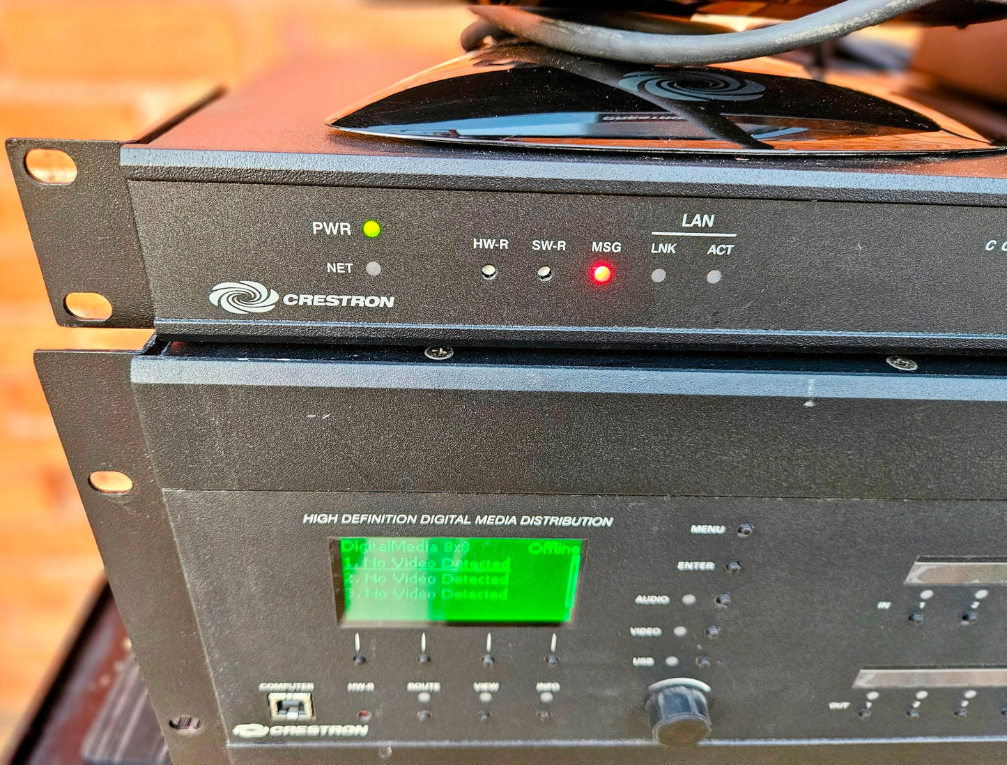 CRESTON DM-MD8X8 Matrix Switcher TPS-6 Monitor DM-RMC-100 CP2E Control Processor