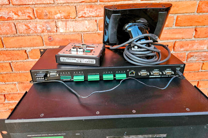 CRESTON DM-MD8X8 Matrix Switcher TPS-6 Monitor DM-RMC-100 CP2E Control Processor