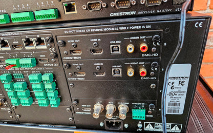 CRESTON DM-MD8X8 Matrix Switcher TPS-6 Monitor DM-RMC-100 CP2E Control Processor