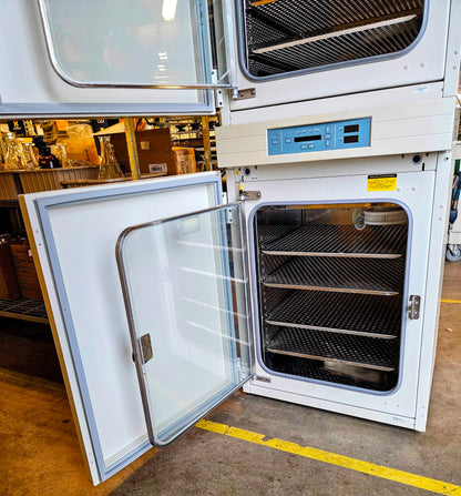 WARRANTY FORMA Model 3110 WATER JACKETED DOUBLE STACK CO2 INCUBATOR FREESHIP