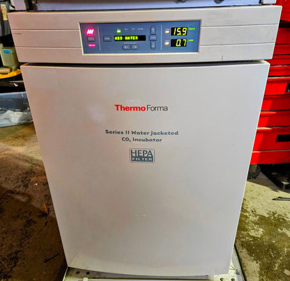 WARRANTY FORMA Model 3110 WATER JACKETED DOUBLE STACK CO2 INCUBATOR FREESHIP