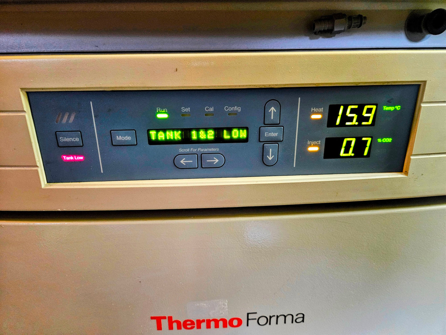 WARRANTY FORMA Model 3110 WATER JACKETED DOUBLE STACK CO2 INCUBATOR FREESHIP