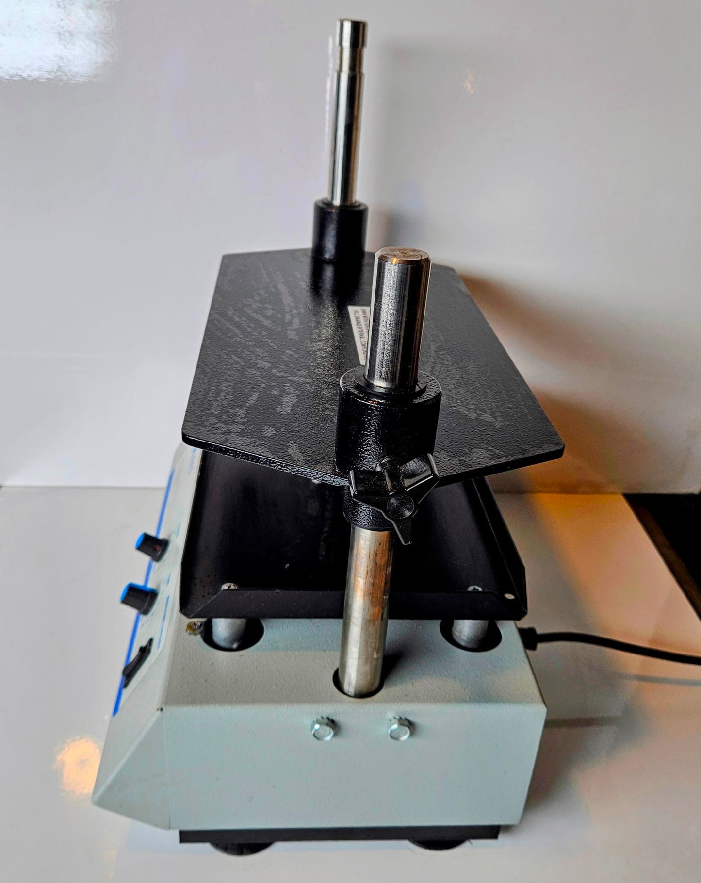 90DAYWARRANTY FISHER MULTI TUBE 1200 to 2400 RPM VORTEX ORBITAL MIXER WATCHVIDEO