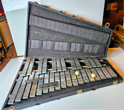 MUSSER M645 2.5 OCTAVE CLASSIC BELLS CARBON STEEL BARS XYLOPHONE & CASE FREESHIP