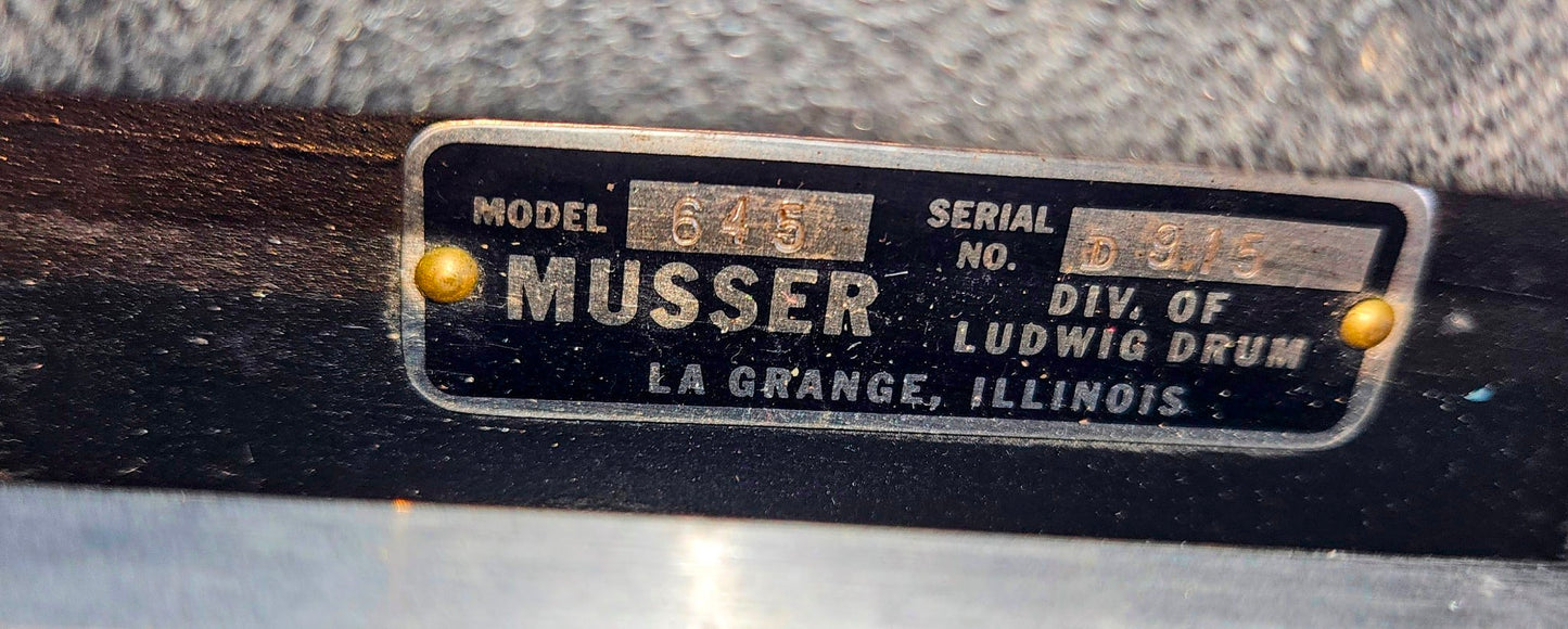 MUSSER M645 2.5 OCTAVE CLASSIC BELLS CARBON STEEL BARS XYLOPHONE & CASE FREESHIP