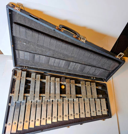 MUSSER M645 2.5 OCTAVE CLASSIC BELLS CARBON STEEL BARS XYLOPHONE & CASE FREESHIP