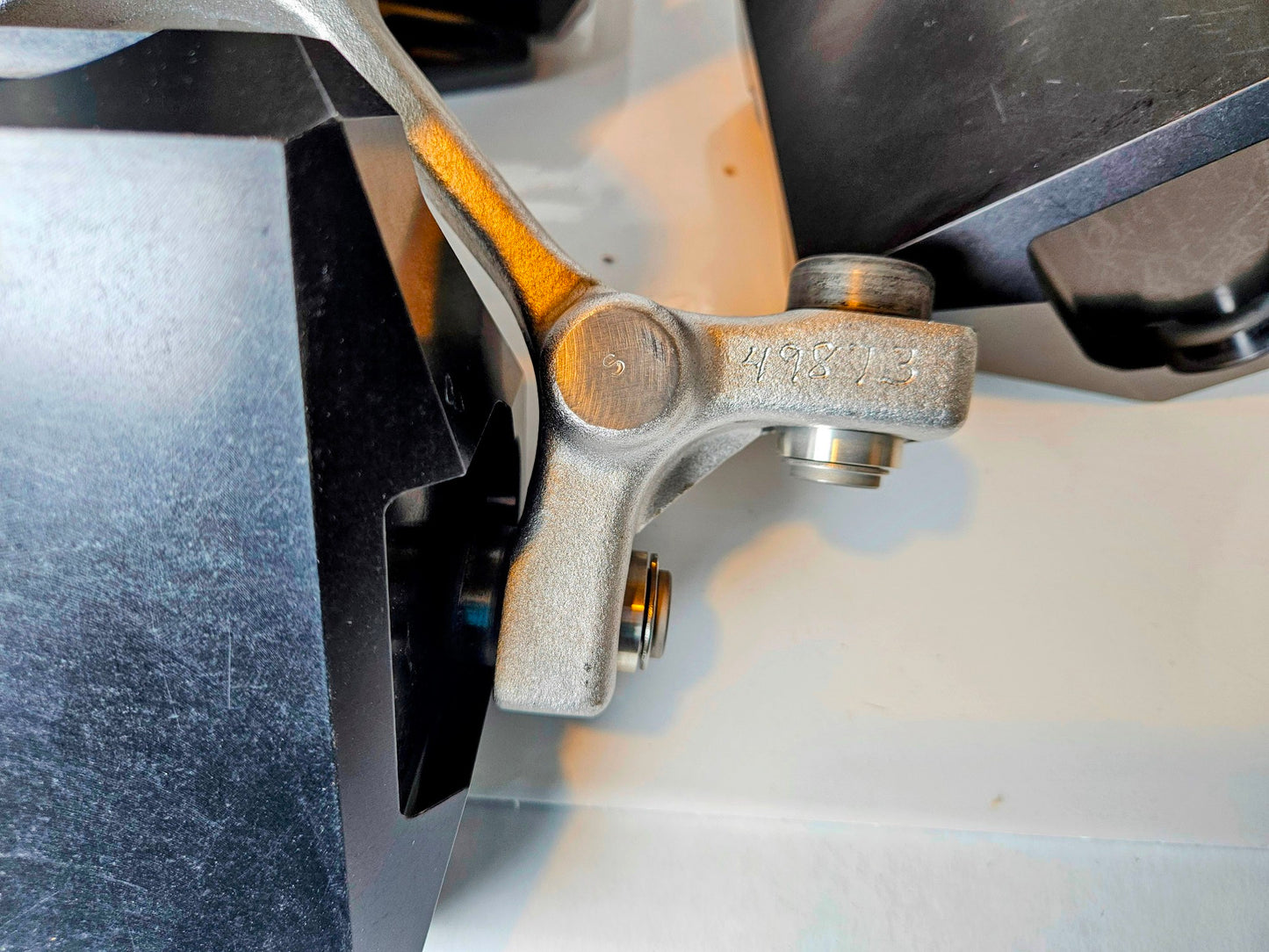 90DAYWARRANT BECKMAN COULTER SX4750 BUCKET ROTOR PLATE CARRIER & SCREW FREE-SHIP