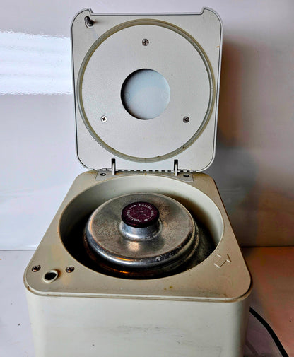 90-DAY-WARRANTY EPPENDORF 5415C with F45-18-11 ROTOR & LID WATCH VIDEO FREE SHIP