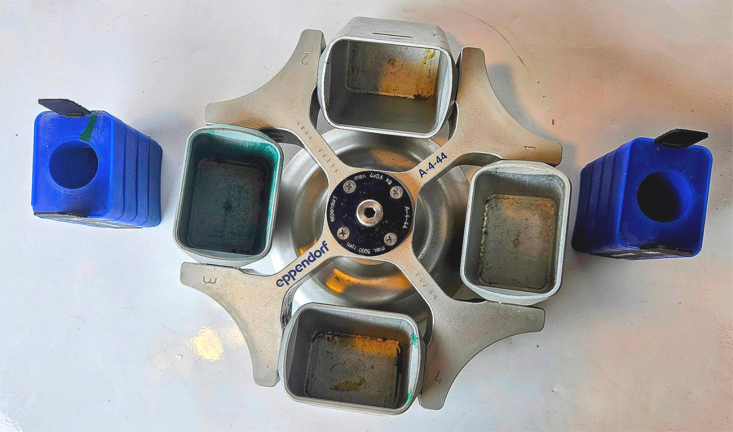 WARRANTY EPPENDORF A-4-44 ROTOR 4 SWING BUCKET ADAPTORS 58.. Centrifuge FREESHIP