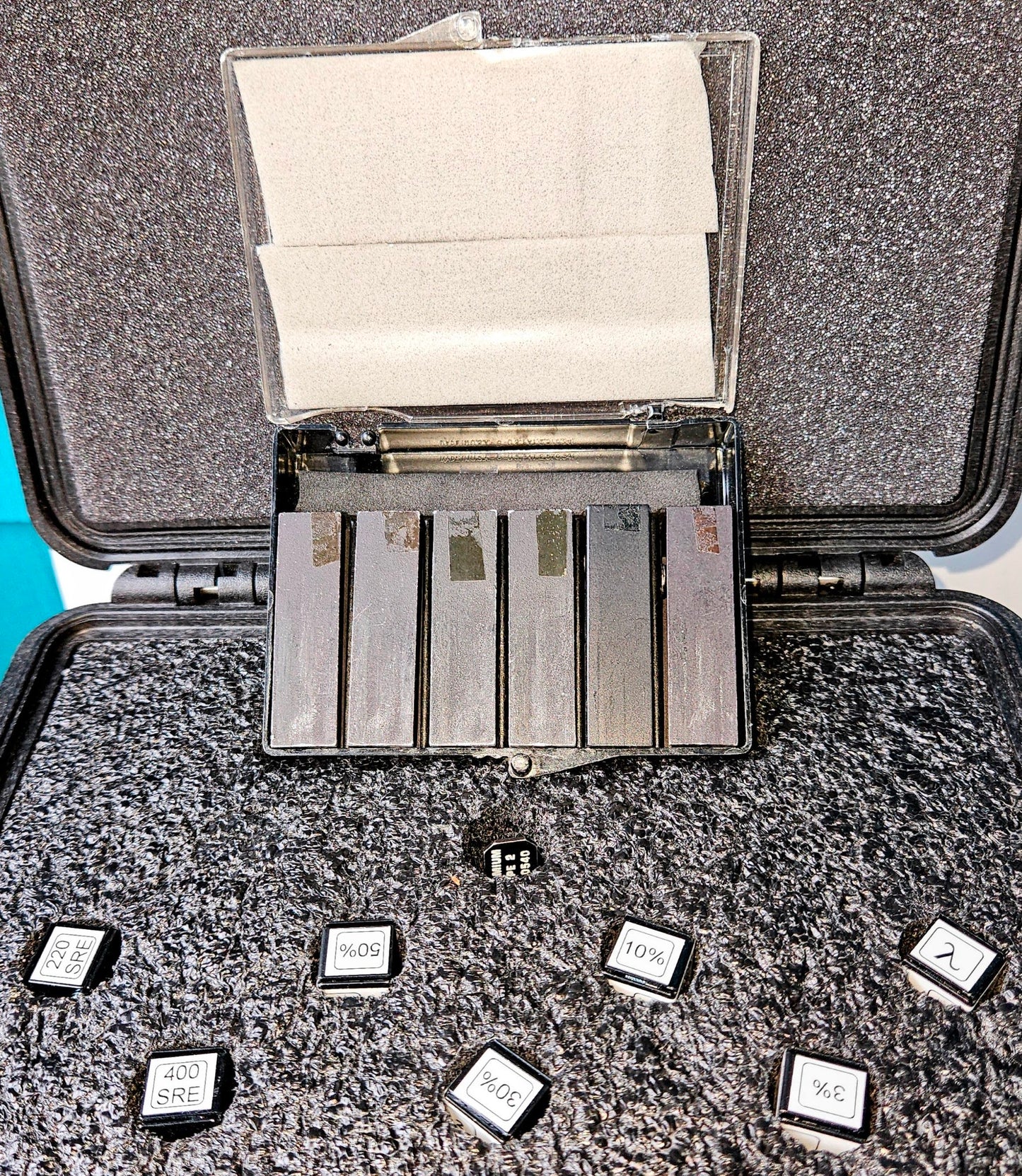 THERMO FISHER STANDARDS 2 CALIBRATION KIT 840 SPECTRONIC PHOTOMETRIC CUVETTE Vis