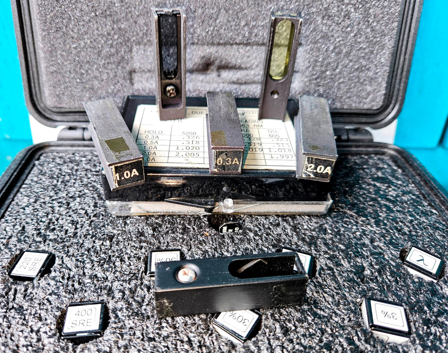 THERMO FISHER STANDARDS 2 CALIBRATION KIT 840 SPECTRONIC PHOTOMETRIC CUVETTE Vis