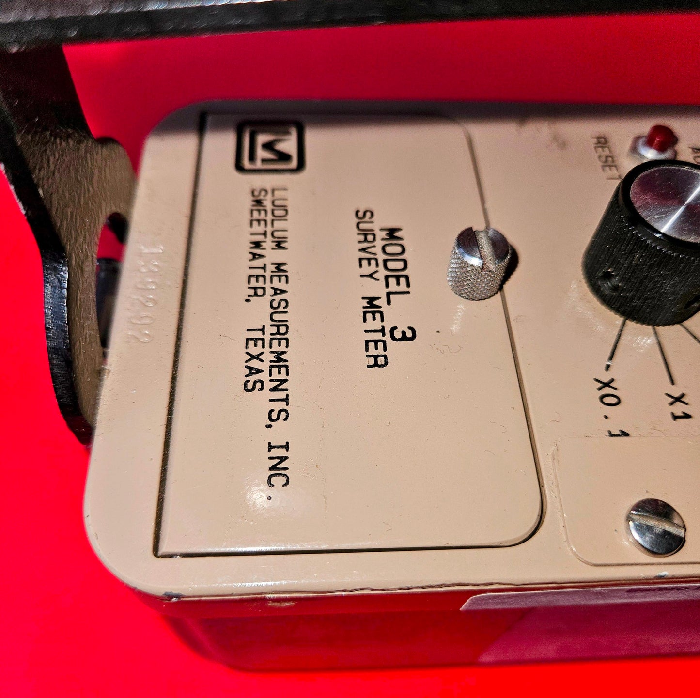 90DAYWARRANTY LUDLUM MODEL 3 GEIGER COUNTER with 44-9 PROBE WATCHVIDEO FREESHIP