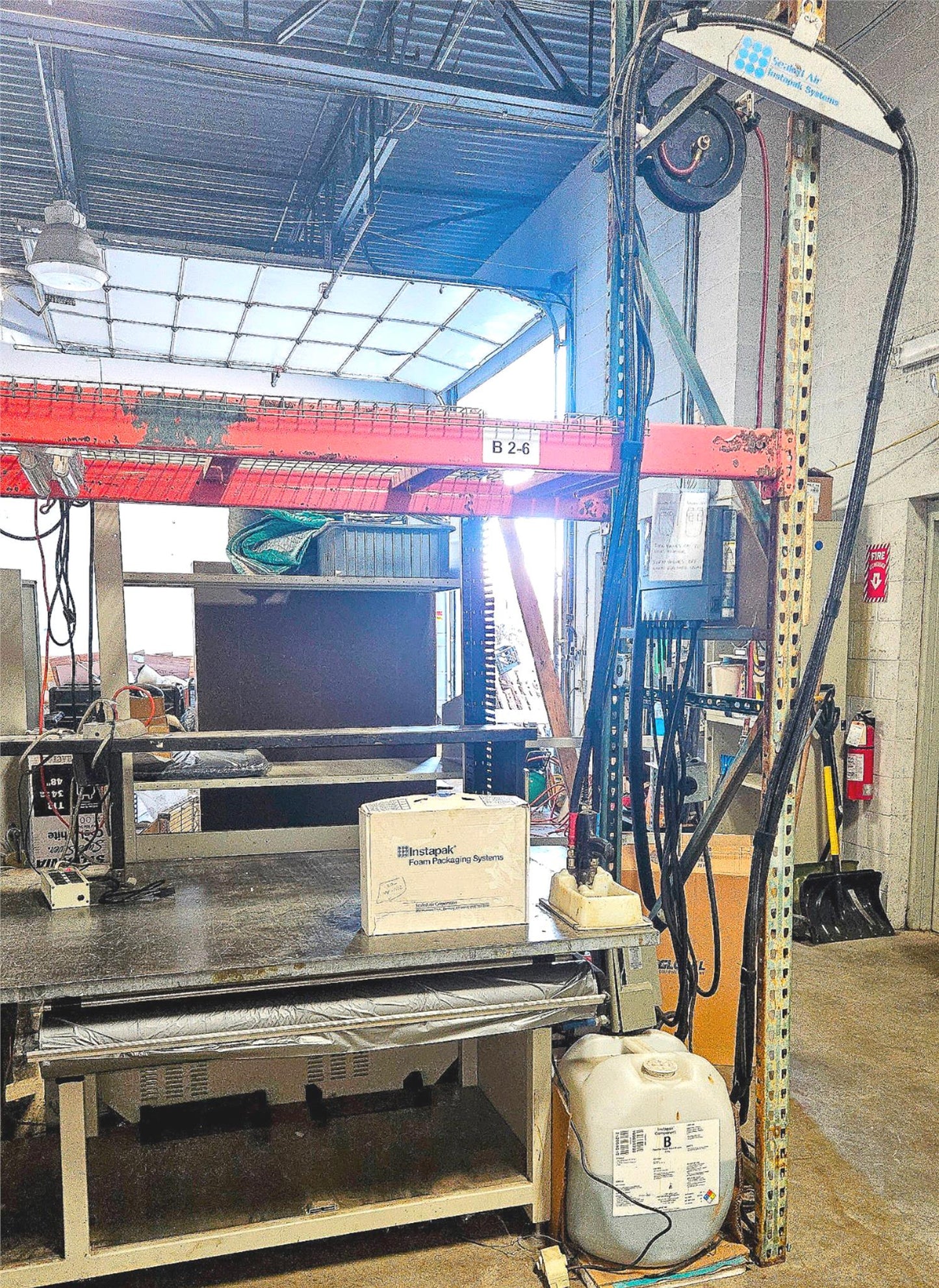 SEALED AIR INSTAPAK 900 FOAM PACKAGING SYSTEM DISPENSER GUN CUBE TANKS FREE-SHIP