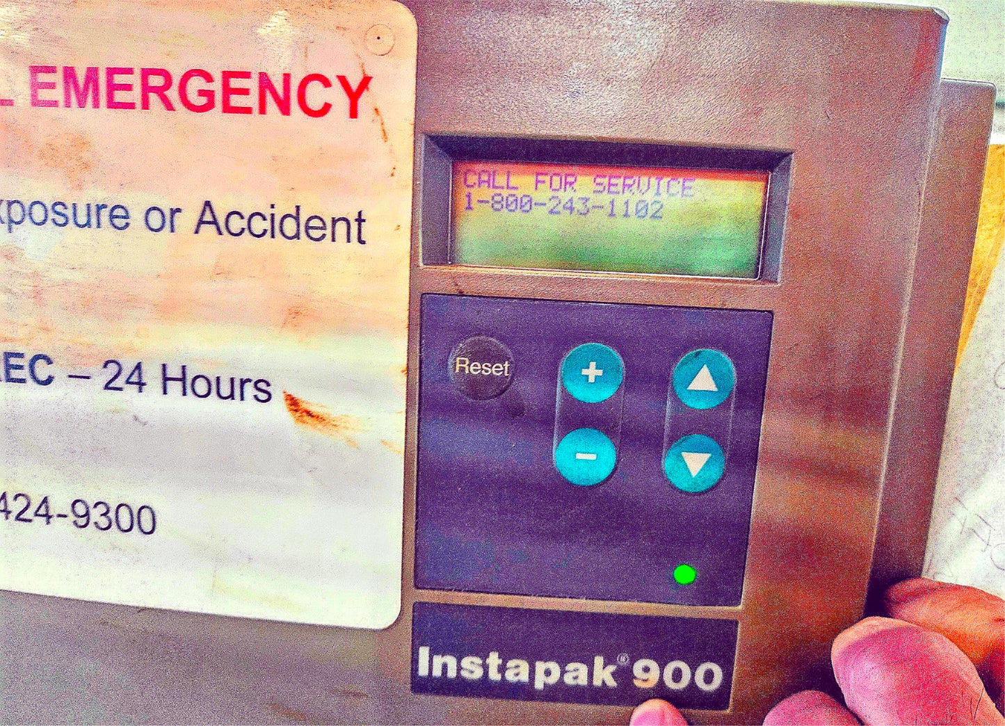 SEALED AIR INSTAPAK 900 FOAM PACKAGING SYSTEM DISPENSER GUN CUBE TANKS FREE-SHIP