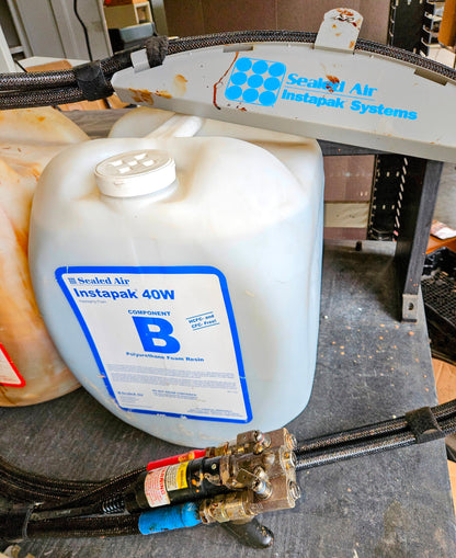 SEALED AIR INSTAPAK 900 FOAM PACKAGING SYSTEM DISPENSER GUN CUBE TANKS FREE-SHIP