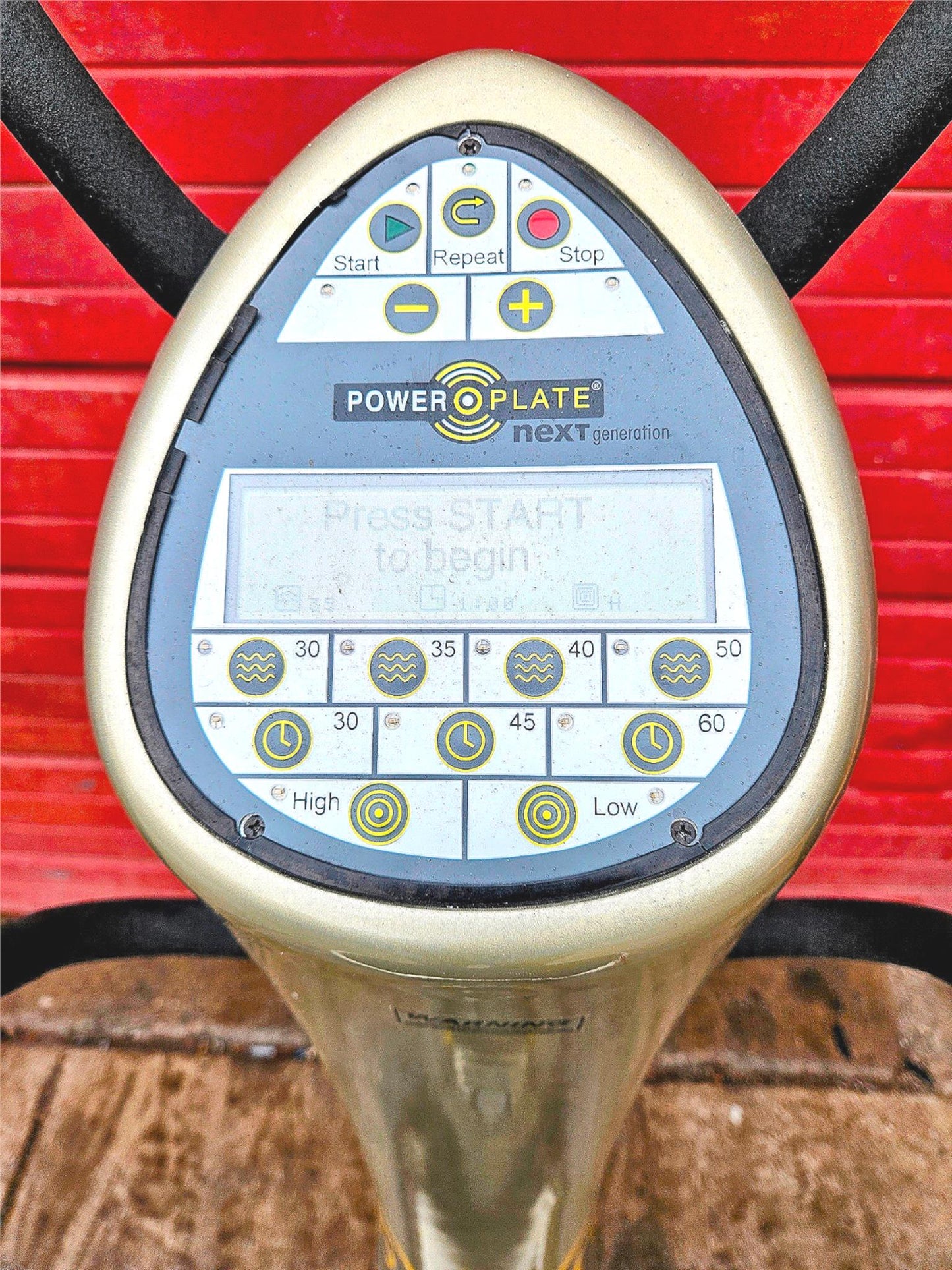 90DAYWARRANTY POWER PLATE® NEXT GENERATION VIBRATION EXERCISE MACHINE WATCHVIDEO