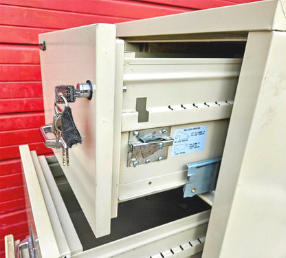 32"x22"x53" FIRE KING FIREPROOF R-3691 4 DRAWER FILE CABINET & KEYS WATCH VIDEO
