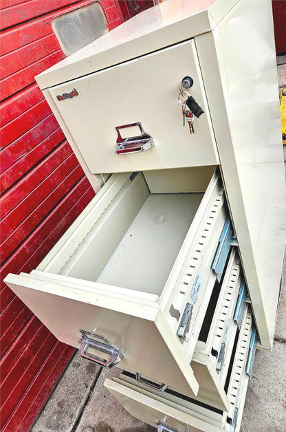 32"x22"x53" FIRE KING FIREPROOF R-3691 4 DRAWER FILE CABINET & KEYS WATCH VIDEO