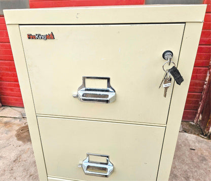 32"x22"x53" FIRE KING FIREPROOF R-3691 4 DRAWER FILE CABINET & KEYS WATCH VIDEO